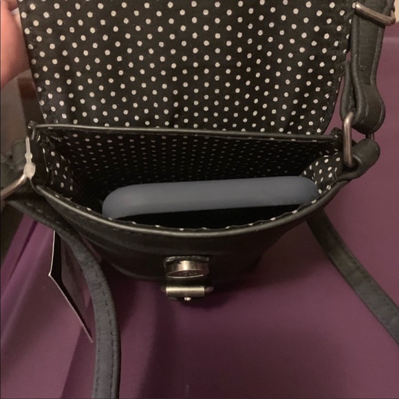 Small crossbody multi use bag - Picture 2 of 8